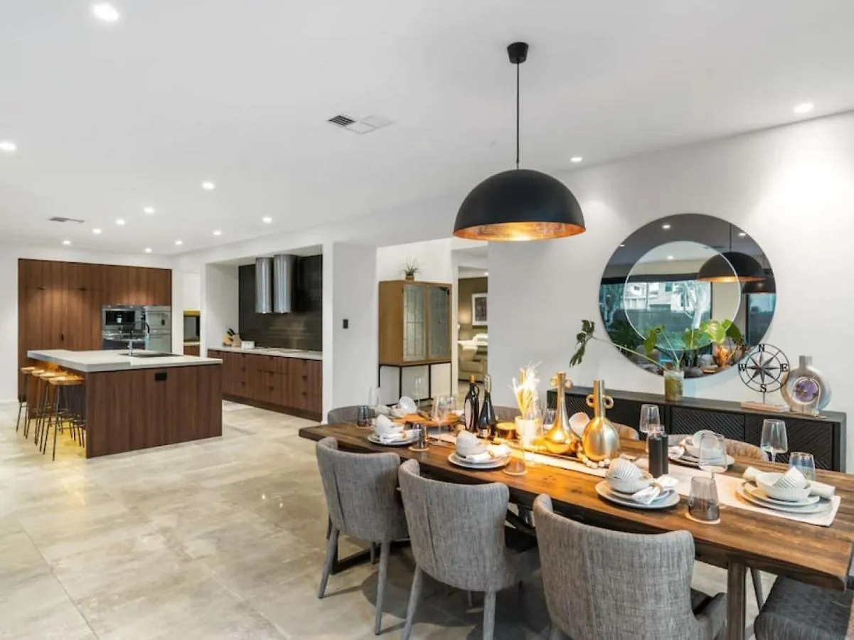 בית נופש Rochedale Sublime Contemporary Designer Villa With Pool And Sauna